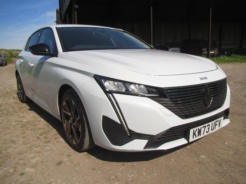 View PEUGEOT 308 1.2 PureTech Allure Premium Turbo EAT 8 Automatic - DAMAGED CAT S - DRIVE AWAY
