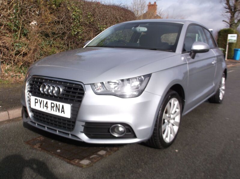AUDI A1