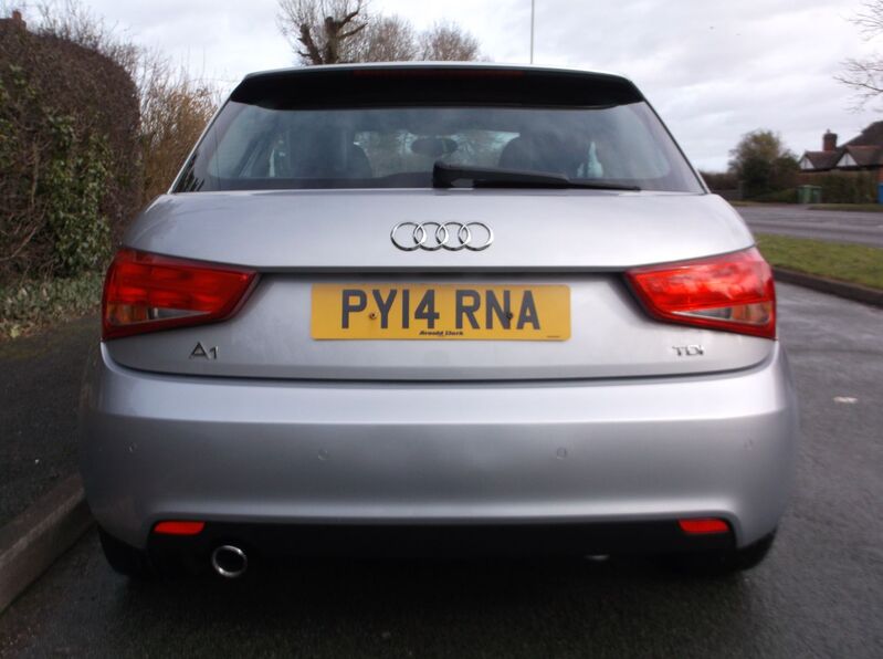 AUDI A1
