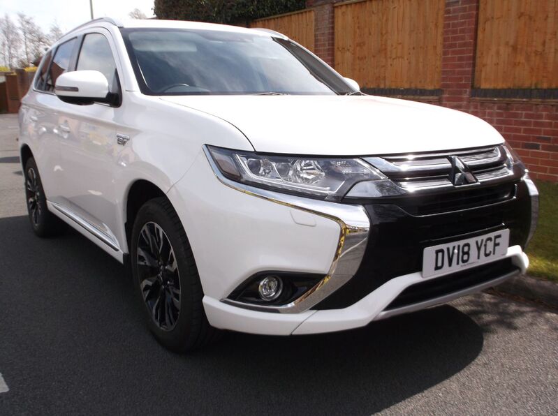 View MITSUBISHI OUTLANDER PHEV 4H