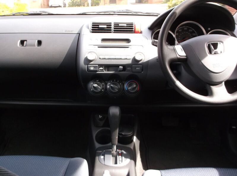 HONDA JAZZ