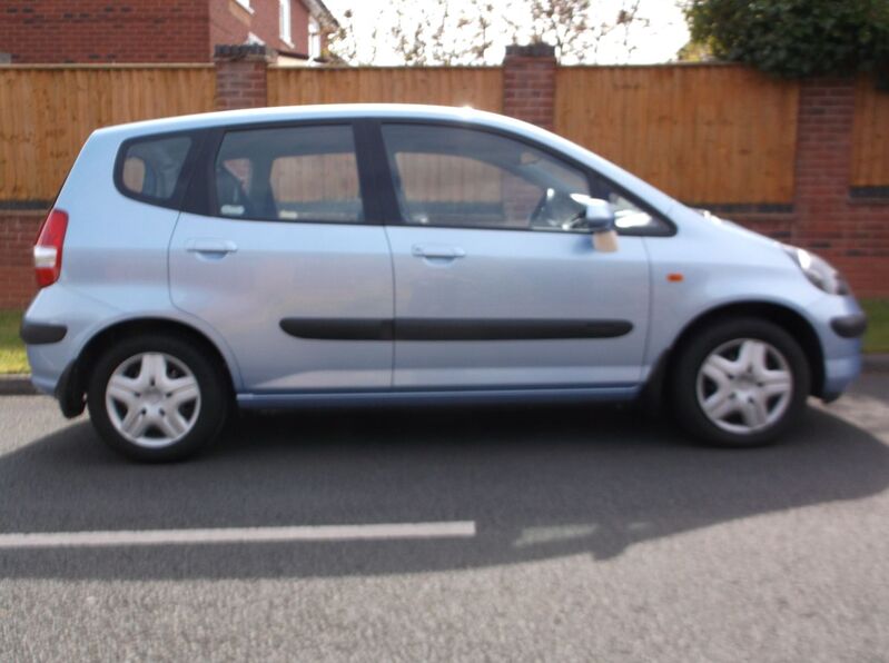 HONDA JAZZ